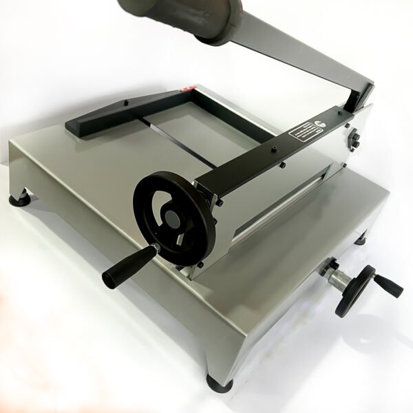 Guillotina RAFER 340 de mesa 250 hojas